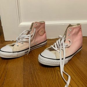 Converse Chuck Taylor high tops ombré pink size 5